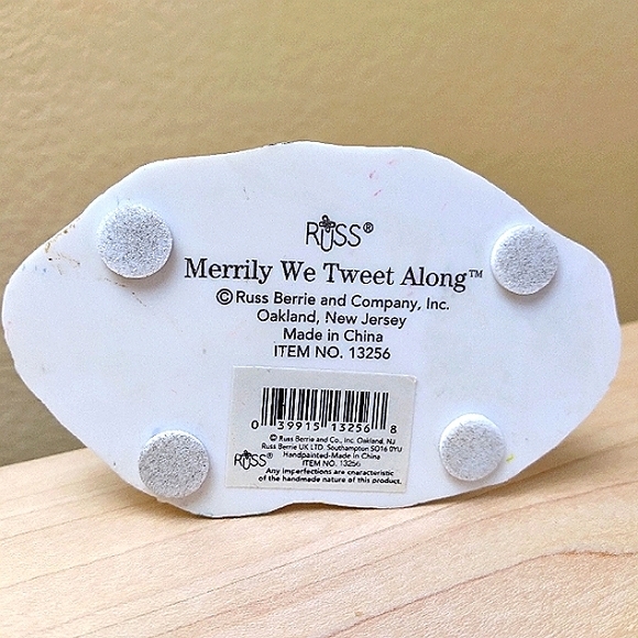 Russ "Merrily We Tweet Along" Figurine - Picture 5 of 6